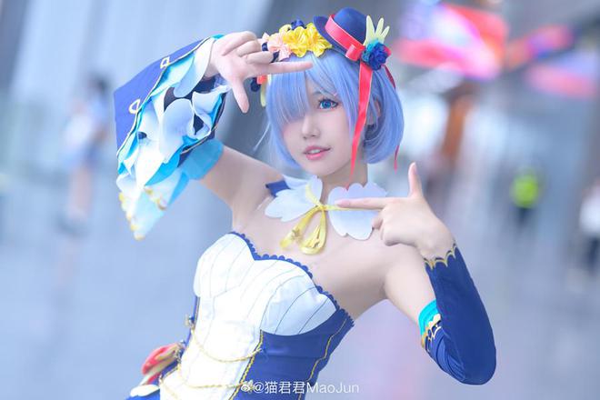 米乐M6官网猫君君_MaoJun~小僵尸绑带~超精美cosplay美图~cos写